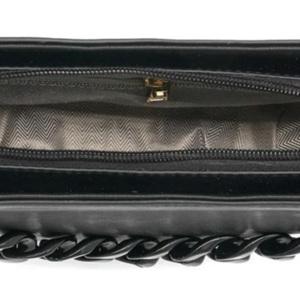 BC Handbags vegan leather crossbody chain bag - Picture 2 of 3